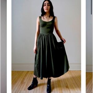 Ovate dress
